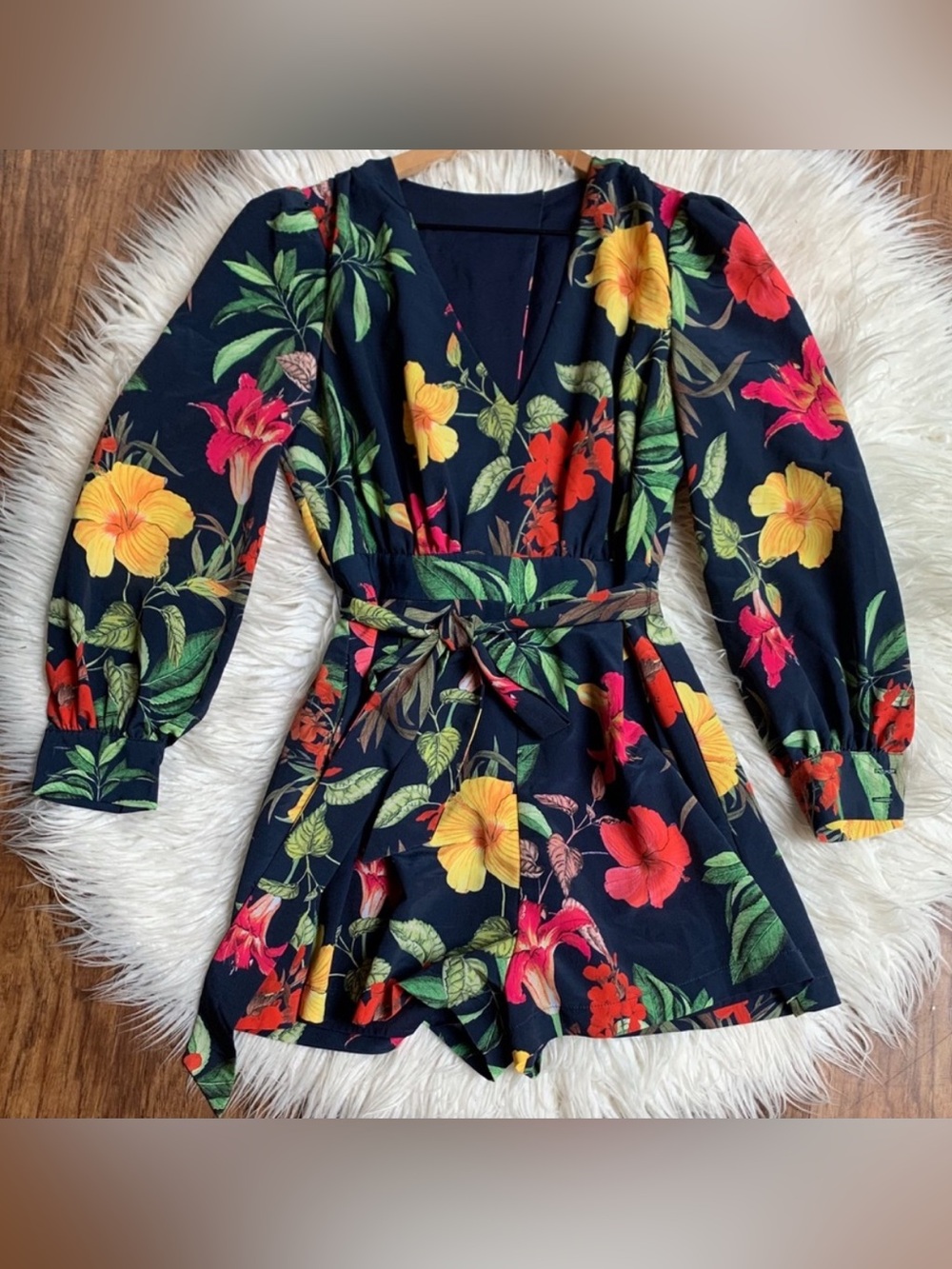 Sheike Aloha Play Suit Shorts Romper Multicolor Size 10